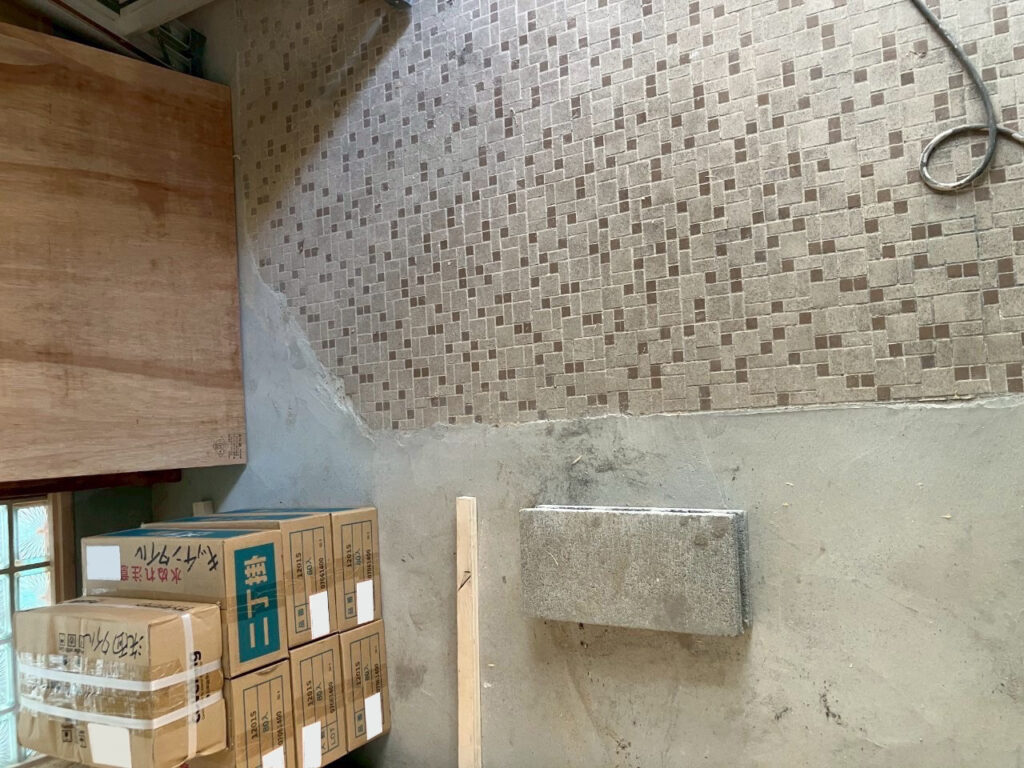 モルクラフト施工前の玄関土間